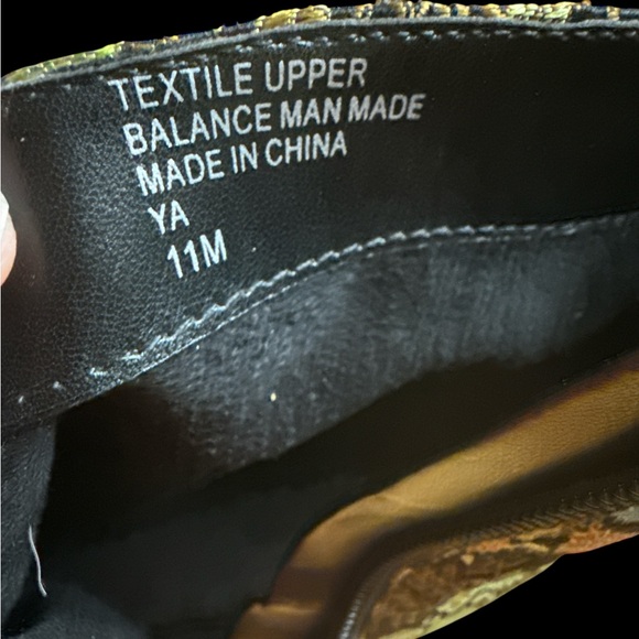 Charles David Black Floral Ankle Boots - Picture 7 of 7